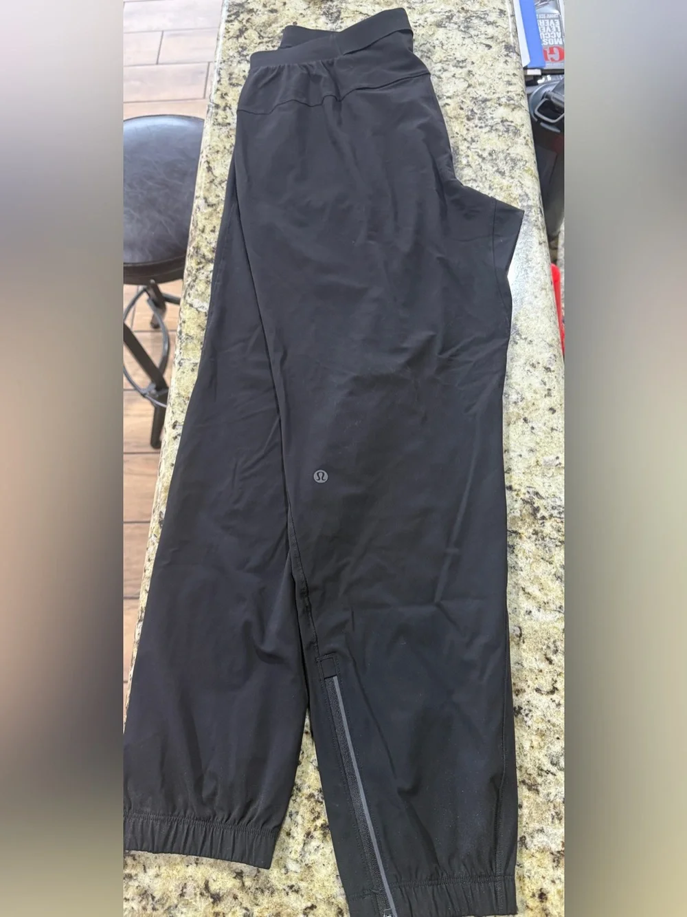 lululemon athletica Men’s Black Performance Joggers
